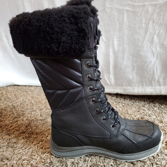 Boots - Picture 8 of 9